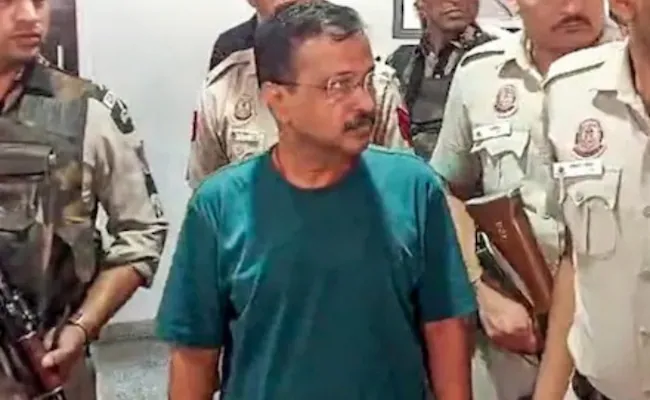 अरविंद केजरीवाल के वजन में कमी, रक्त शर्करा में गिरावट पर आप बनाम तिहाड़ जेल